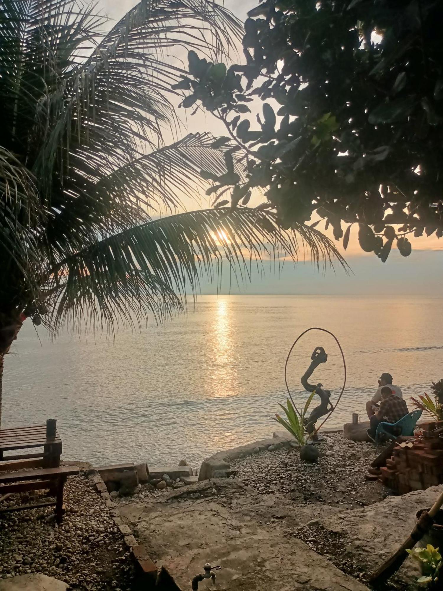 Aal Homestay Sabang (Weh Island) Exterior foto